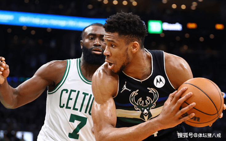 -包含谢震业赛点兑现，俄克拉荷马城雷霆淘汰密尔沃基雄鹿晋级四强，主帅激动落泪的词条